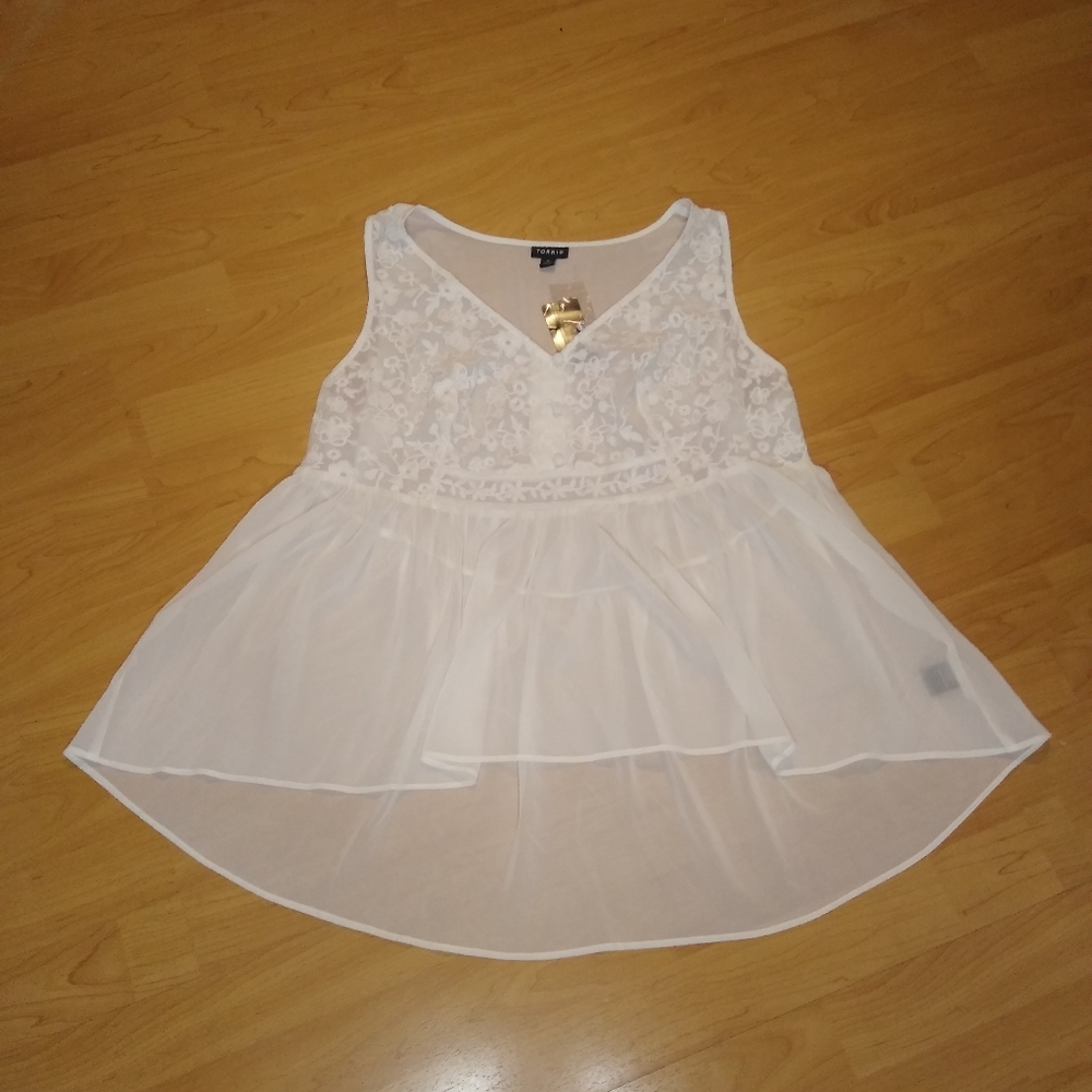 NWT Torrid Sheer Shirt - Size 0